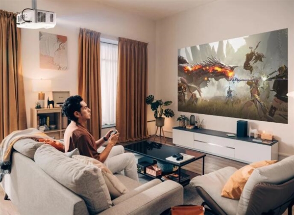 K投影仪：240Hz高刷、可与Xbox配