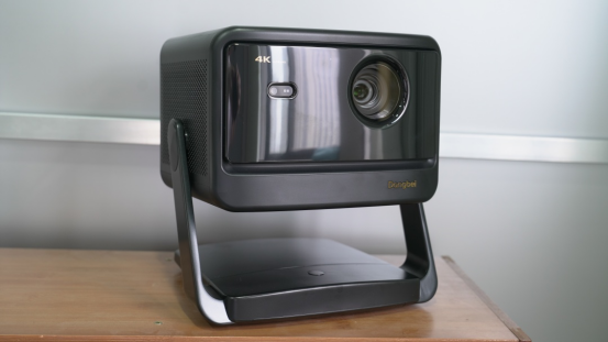 选购推荐！这六款颜值高画质好值得入j9九游会登录2025年家用投影仪