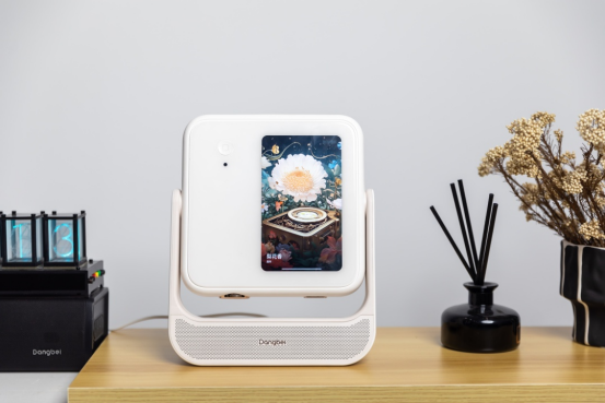 选购推荐！这六款颜值高画质好值得入j9九游会登录2025年家用投影仪(图6)